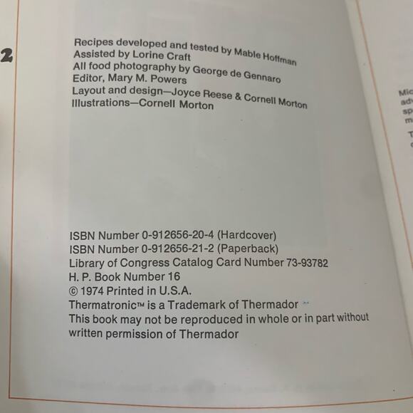 Vintage 1974 Richard Deacon's Microwave Oven Cookbook Paperback Book - Picture 3 of 8